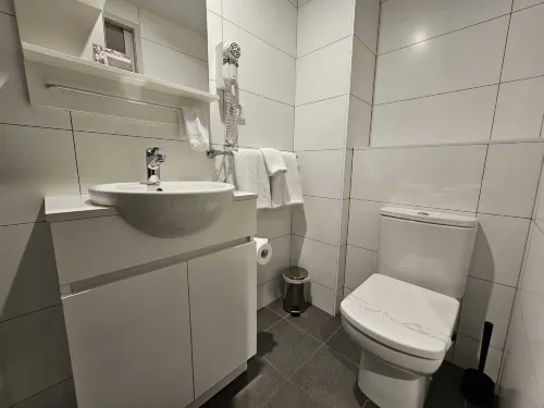 Studio 8 Residences - Adults Only Rooms Photos