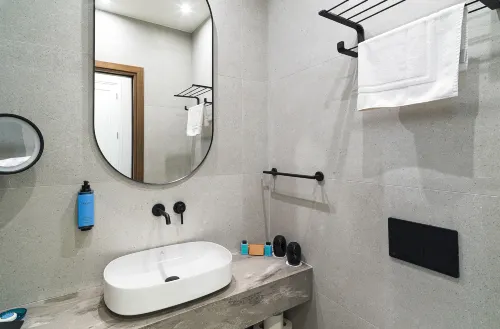 Leonardo Boutique Hotel Larnaca Rooms Photos