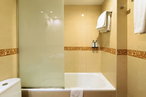 Sunotel Aston Photos