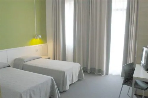 Key Hotel Rooms Photos