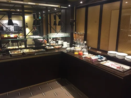 Best Western Select Hotel Restauration Photos