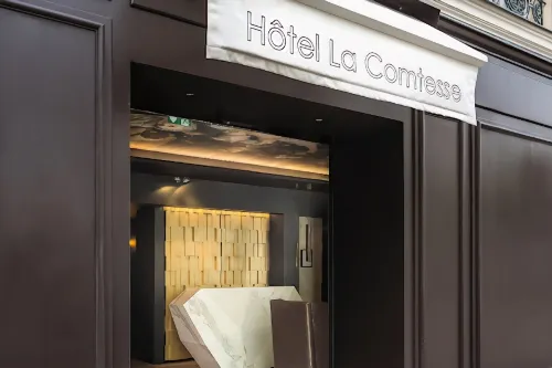 Hotel La Comtesse Tour Eiffel Exterior Photos