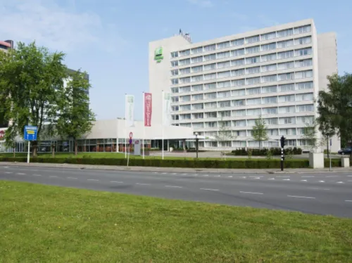 Holiday Inn Eindhoven من الخارج Photos