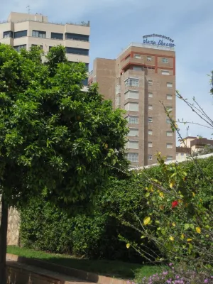 Apartamentos Plaza Picasso À proximité de l'hôtel Photos
