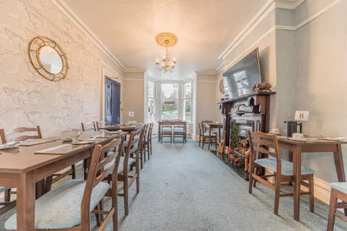 Rayrigg Villa at Windermere Питание Photos