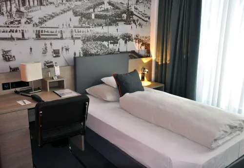 Living Hotel Frankfurt Photos