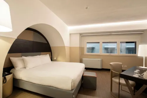 Cosmopolita Hotel Rome, Tapestry Collection by Hilton Camere Photos