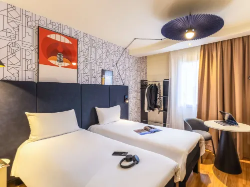 ibis Dunkerque Centre Photos