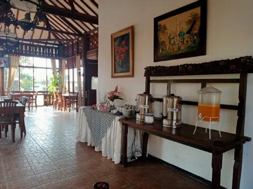 Seulawah Resort and Cafe Dining Photos