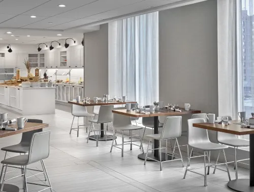 DoubleTree by Hilton Edmonton Downtown Dining Photos
