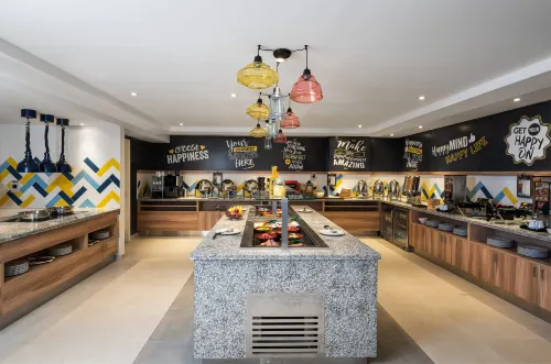 Hampton by Hilton Dubai Al Barsha Restauration Photos