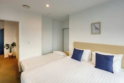 Ramada Suites by Wyndham, Victoria Street West Photos