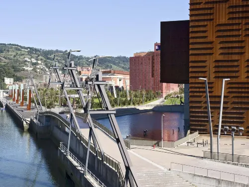Mercure Bilbao Jardines de Albia Near Hotel Photos