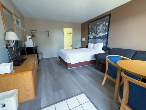 Super 8 by Wyndham Medicine Hat AB Chambres Photos