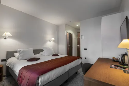 Hotel Bourgoensch Hof Rum Photos