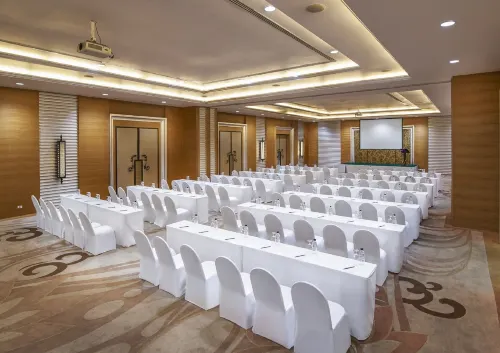 Sukhothai Heritage Resort Business Facilities Photos