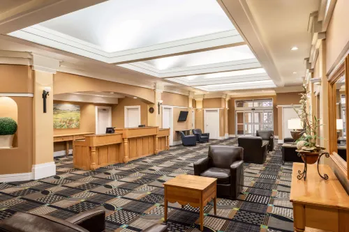 Royal Hotel Regina, Trademark Collection by Wyndham Yleiset tilat Photos