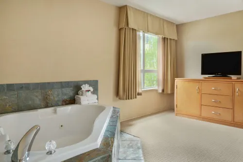 Ramada by Wyndham Nanaimo Camere Photos