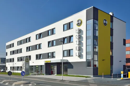 B&B HOTEL Aschaffenburg Exterior Photos