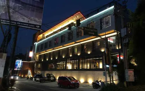 Creative RestArt Hotel by Damn I Love Indonesia من الخارج Photos