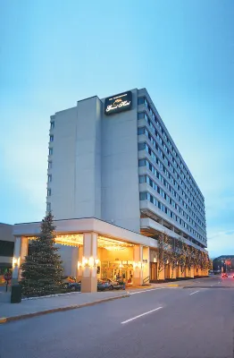 DoubleTree by Hilton Poughkeepsie, NY Exterior Photos