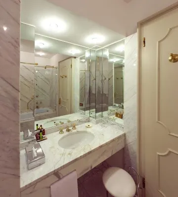 Palace Grand Hotel Varese Rooms Photos