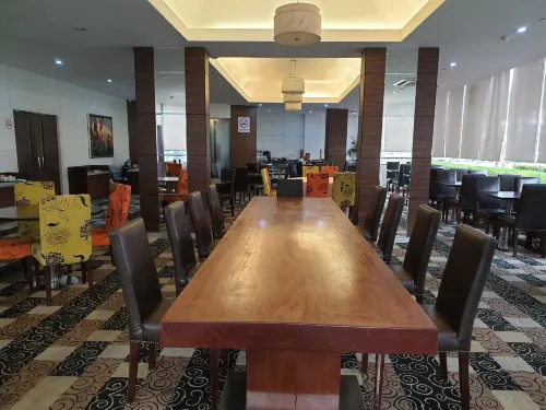 Kingwood Hotel Kuching Restauration Photos