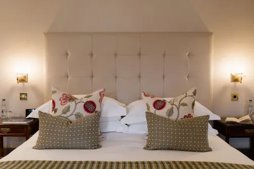 Ashdown Park Hotel Rooms Photos