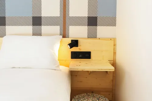easyHotel Marseille Euromed Photos