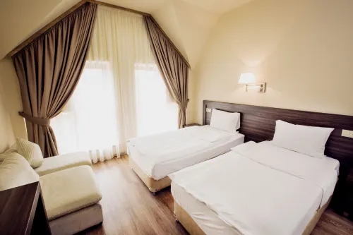 Yerevan Deluxe Hotel Rooms Photos