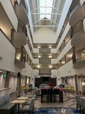Comfort Suites Anderson-Clemson Restauration Photos