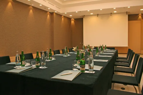 Eurostars Thalia Espaces Affaires Photos