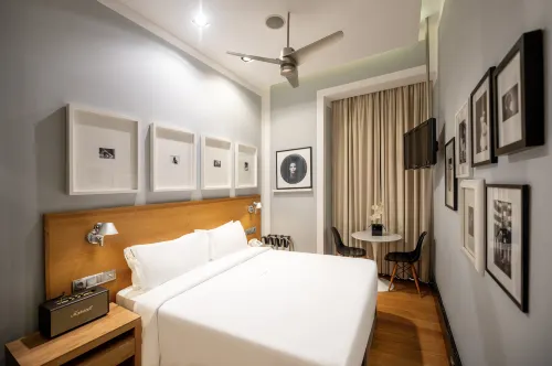 Brown's Downtown Hotel Photos