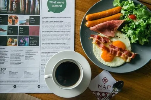 NAP Hotel Bangkok Makanan Photos