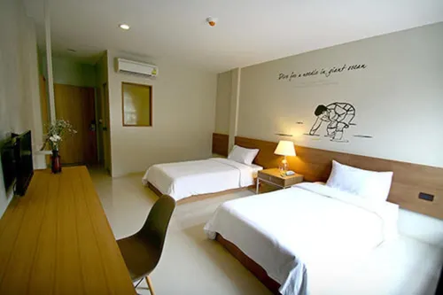 Chern Bangkok Unggulan Photos