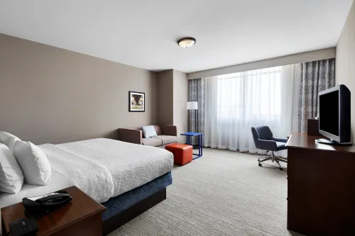 Hampton Inn & Suites Chicago/Mt. Prospect Rooms Photos