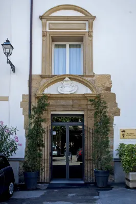 Palazzo Brunaccini Boutique Hotel Extérieur Photos