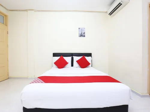 Super OYO 89640 Hotel Pelangi Marang Chambres Photos