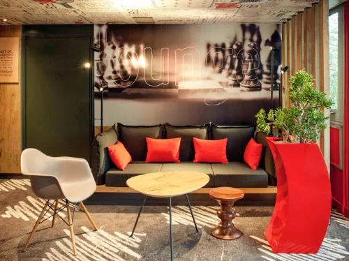 ibis styles Paris Gennevilliers Espaces publics Photos