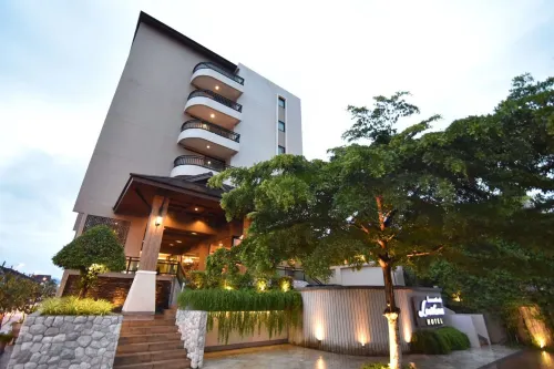 Leevana Hotel Esterni Photos