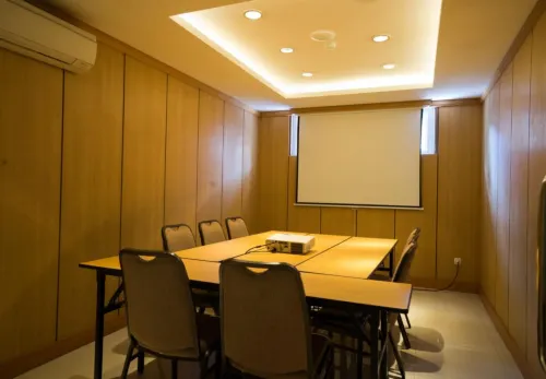 Ivory Hotel Bandung Fasilitas Bisnis Photos
