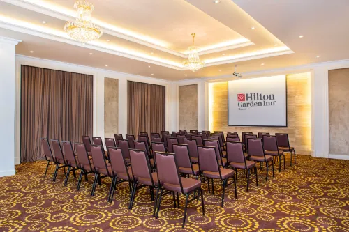 Hilton Garden Inn Hanoi Business Facilities Photos