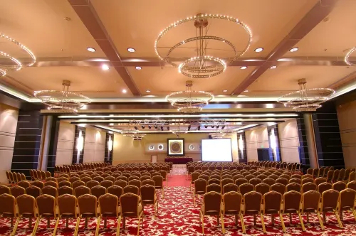Dedeman Konya Hotel Convention Center Espaces Affaires Photos