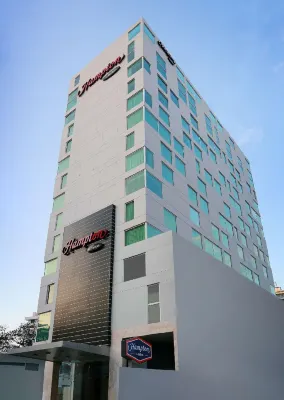 Hampton Inn by Hilton Panama Kamar Photos