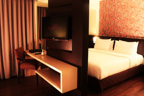 Solo Paragon Hotel & Residence Phòng Photos