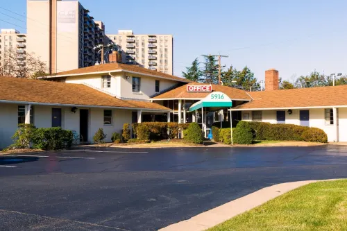 Budget Host Alexandria Exterior Photos