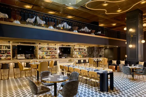 Renaissance New York Harlem Hotel Restauration Photos