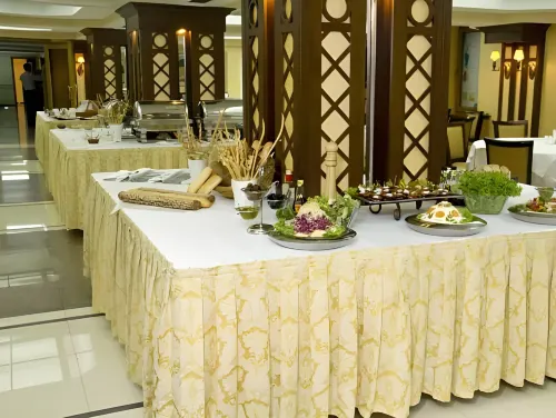 Hotel Kazzhol Almaty Restauranger Photos