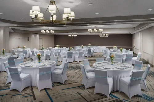 Four Points by Sheraton - Pleasanton Dining Photos