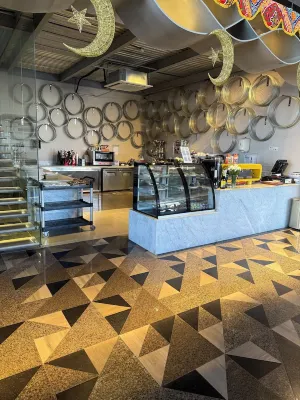 Al Rahden Hotel Makanan Photos